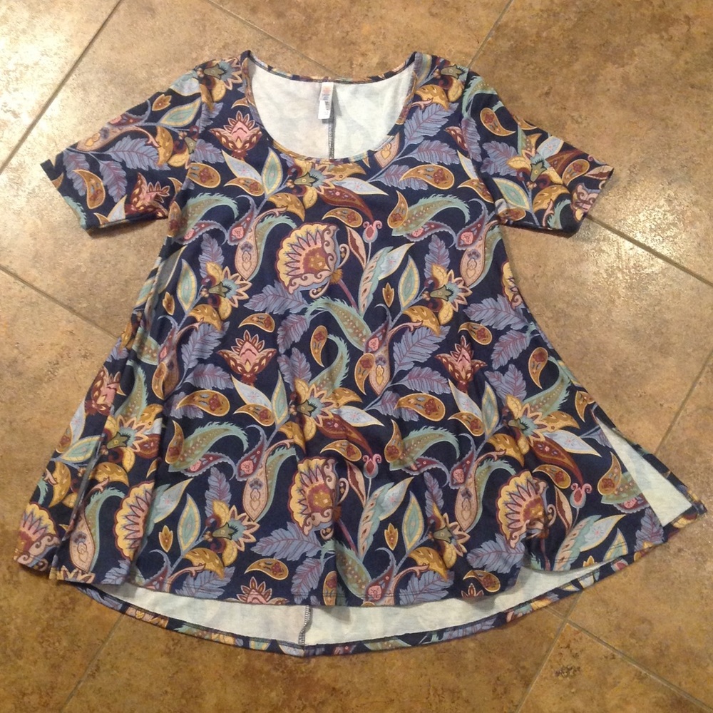 LuLaRoe Perfect T Top‎ Size XS